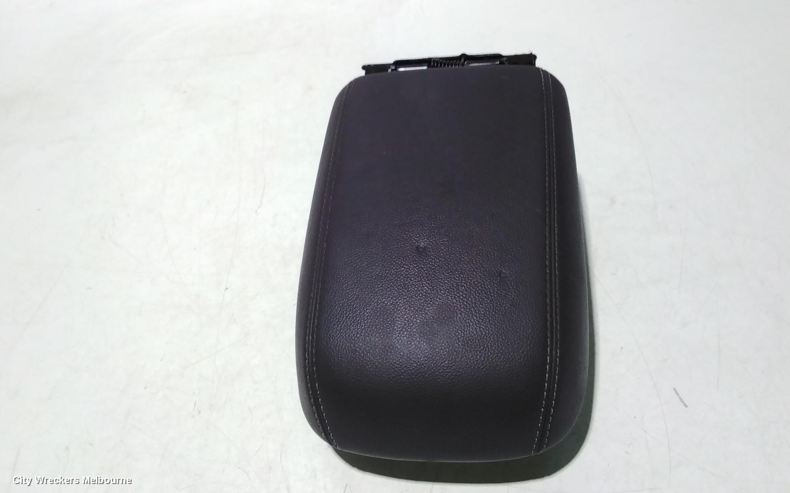 FORD ESCAPE CONSOLE, ZG, CONSOLE LID ONLY, BLACK, 09/2016 - 05/2020