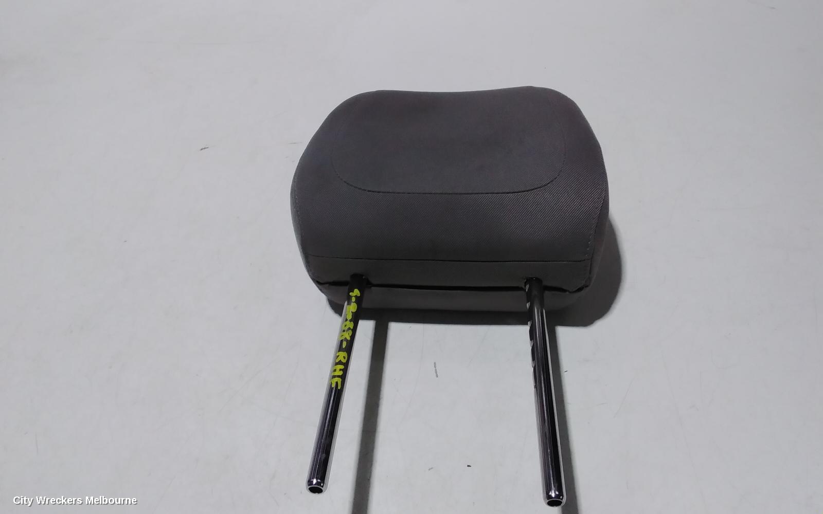 HOLDEN COLORADO HEADREST, RH FRONT, RG 7, 12/2012 - 06/2016