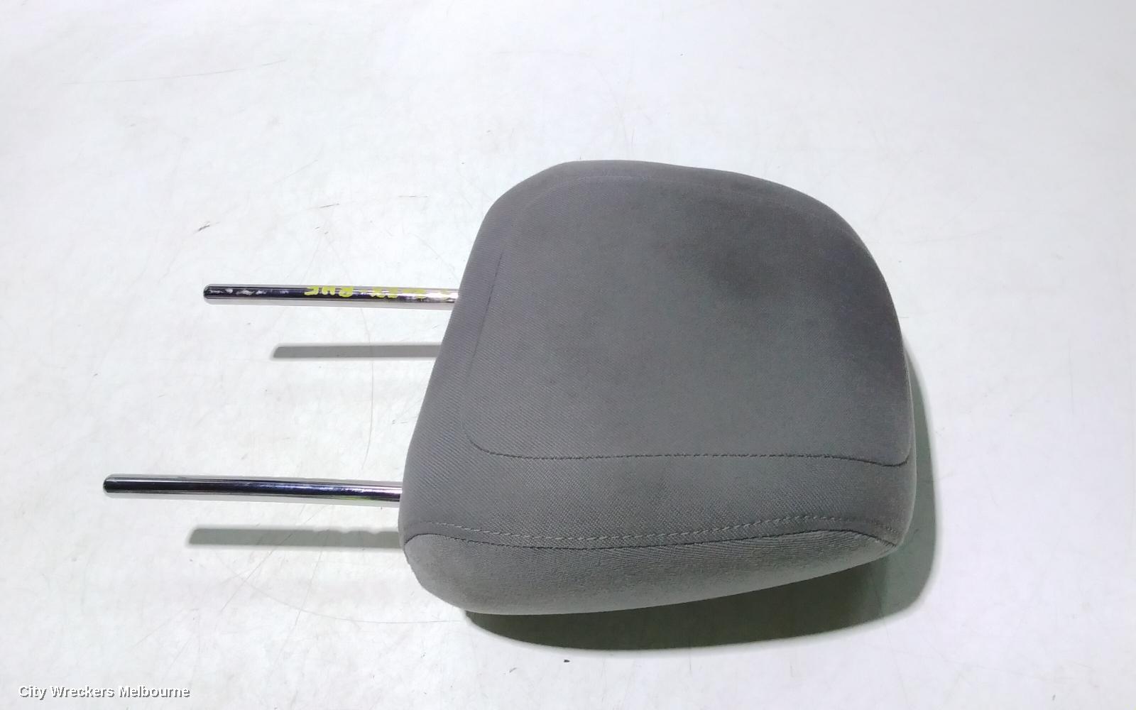 HOLDEN COLORADO HEADREST, RH FRONT, RG 7, 12/2012 - 06/2016