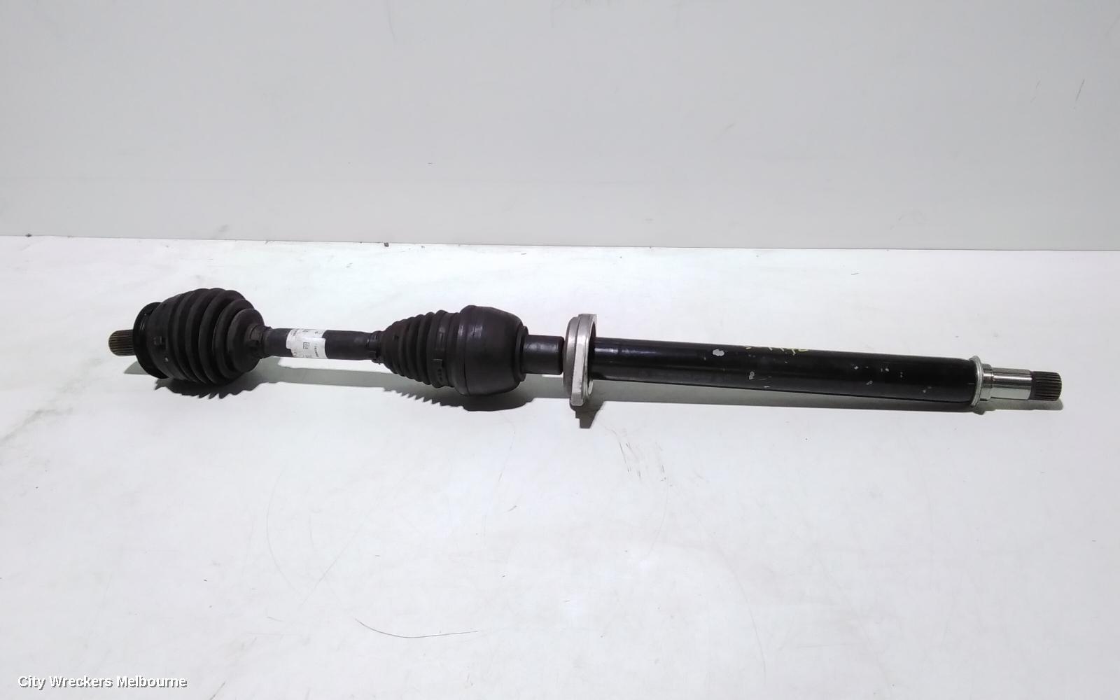MERCEDES CLA CLASS RIGHT DRIVESHAFT, FRONT, 2.0, PETROL, C117/X117, 10/2013 - 01/2019