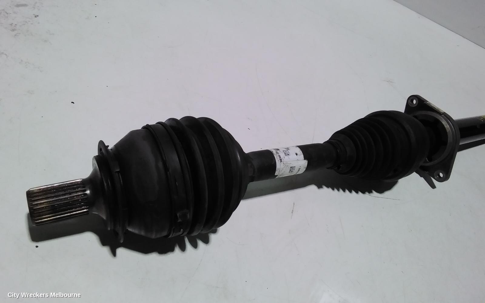 MERCEDES CLA CLASS RIGHT DRIVESHAFT, FRONT, 2.0, PETROL, C117/X117, 10/2013 - 01/2019