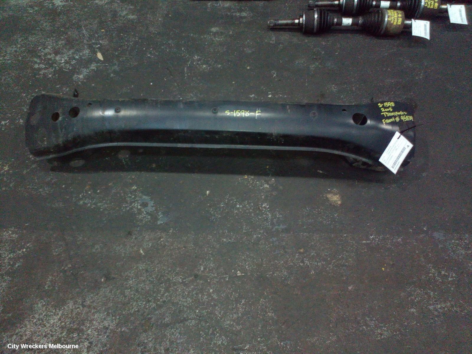 VOLKSWAGEN TRANSPORTER F/BAR REINFORC/BRACK, MAIN REINFORCEMENT, T5, 08/2004 - 09/2009