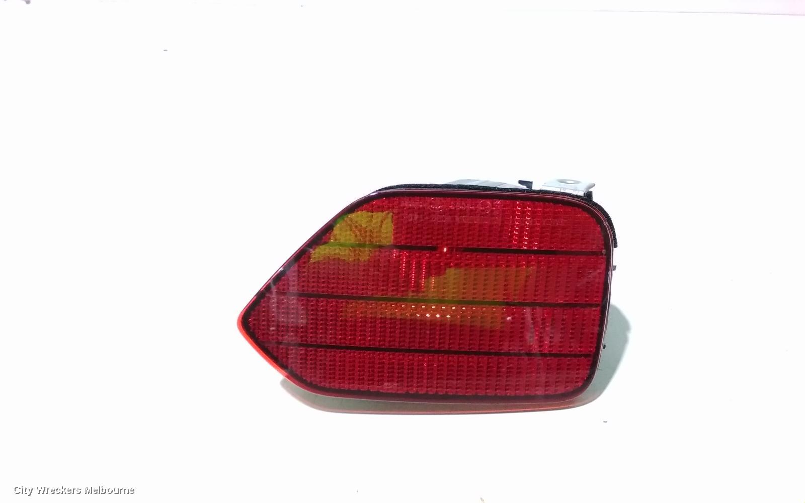 SUBARU OUTBACK LEFT TAILLIGHT, 6TH GEN, BUMPER REFLECTOR, 08/2014 - 12/2020