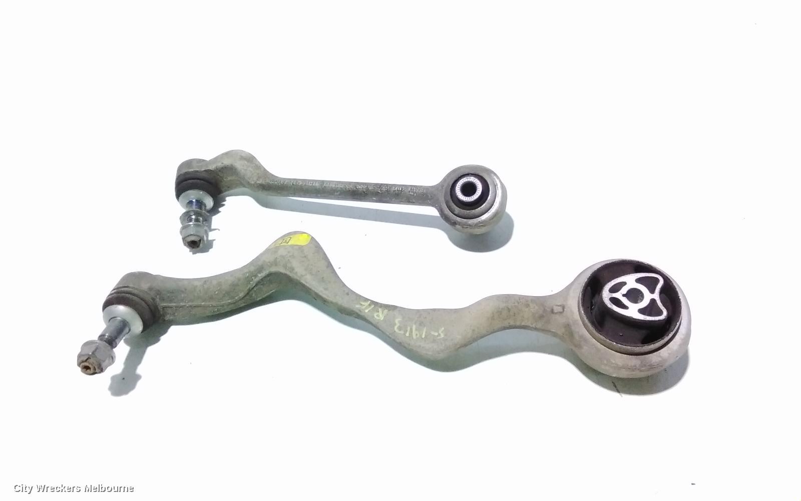 BMW 3 SERIES RIGHT FRONT LOWER CONTROL ARM, FRONT (CURVED), RWD, E90/E91/E92/E93, 03/2005 - 09/2013