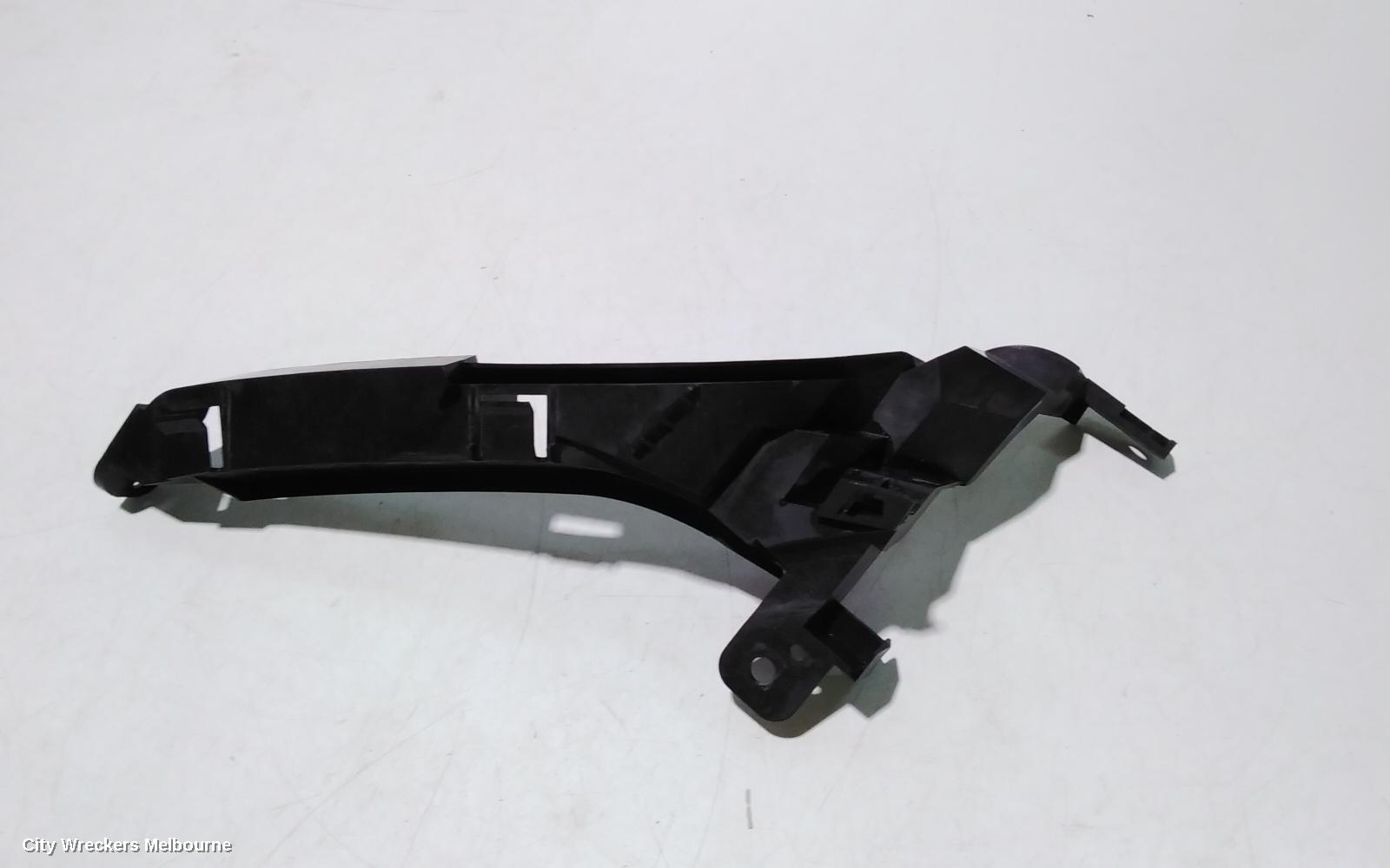HONDA CRV, RE 03/2007 - 10/2012, LH HEATLIGH BRAKET: 95870