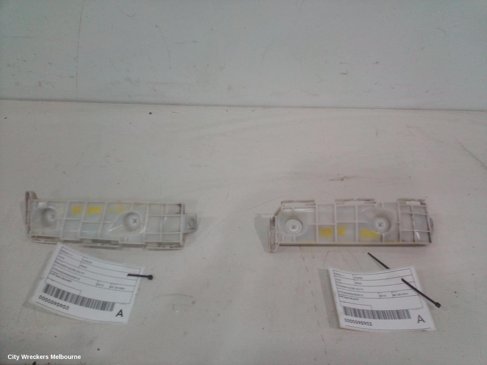 TOYOTA HIACE, TRH/KDH 03/2005 - 04/2019, LHR BAR BRAKET: 95903