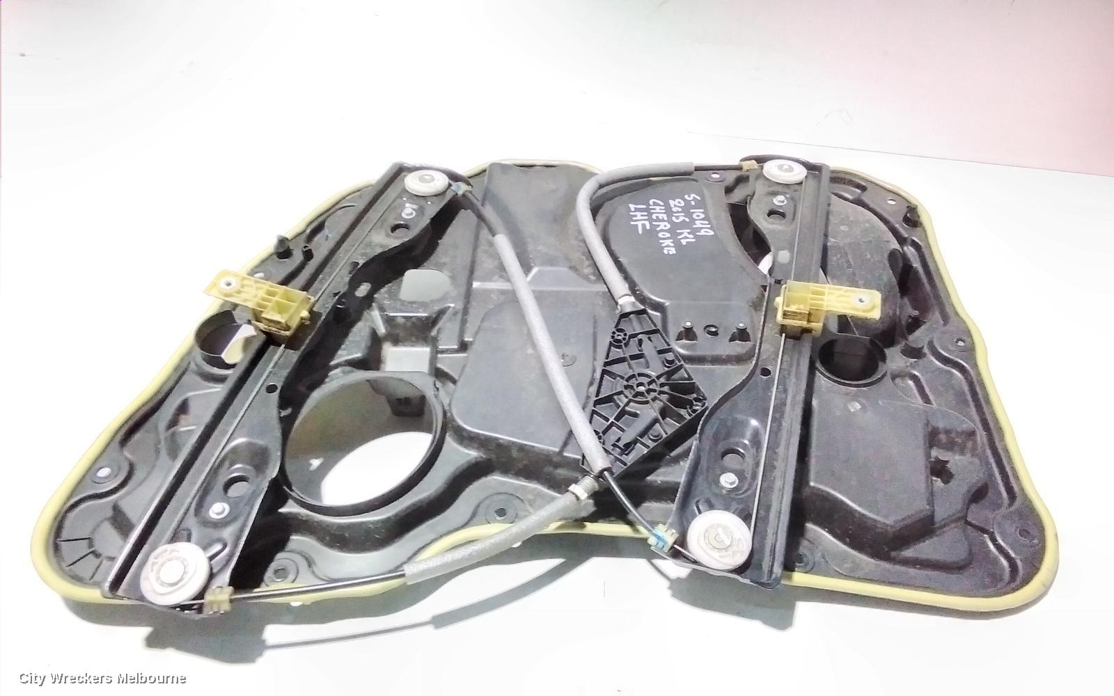 JEEP CHEROKEE LEFT FRONT WINDOW REG/MOTOR, KL, 02/2014 ONWARDS