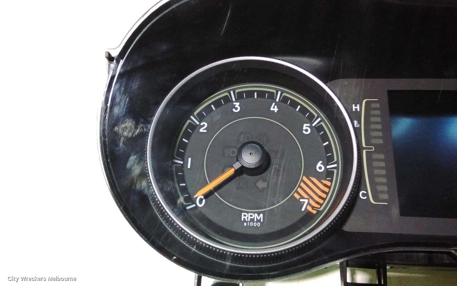 JEEP CHEROKEE INSTRUMENT CLUSTER, PETROL, 2.4/3.2, KL, SPORT/LONGITUDE/BLACKHAWK, 3.5IN DISPLAY TYPE, 02/2014 - 01/2017