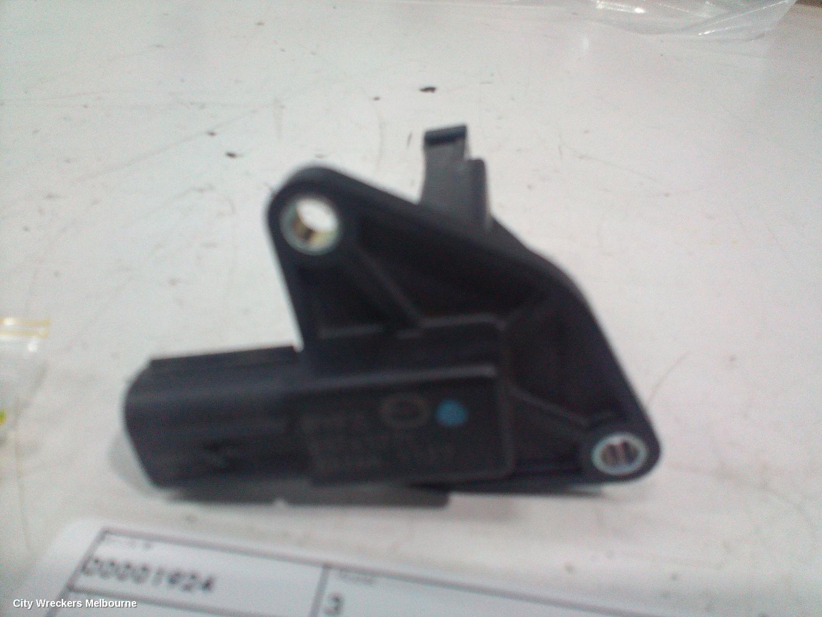 MAZDA 3 AIR FLOW METER, 2.0/2.5, PETROL, P/N PYFS, SKYACTIV G/E-SKYACTIV G, BP, 03/2019 ONWARDS