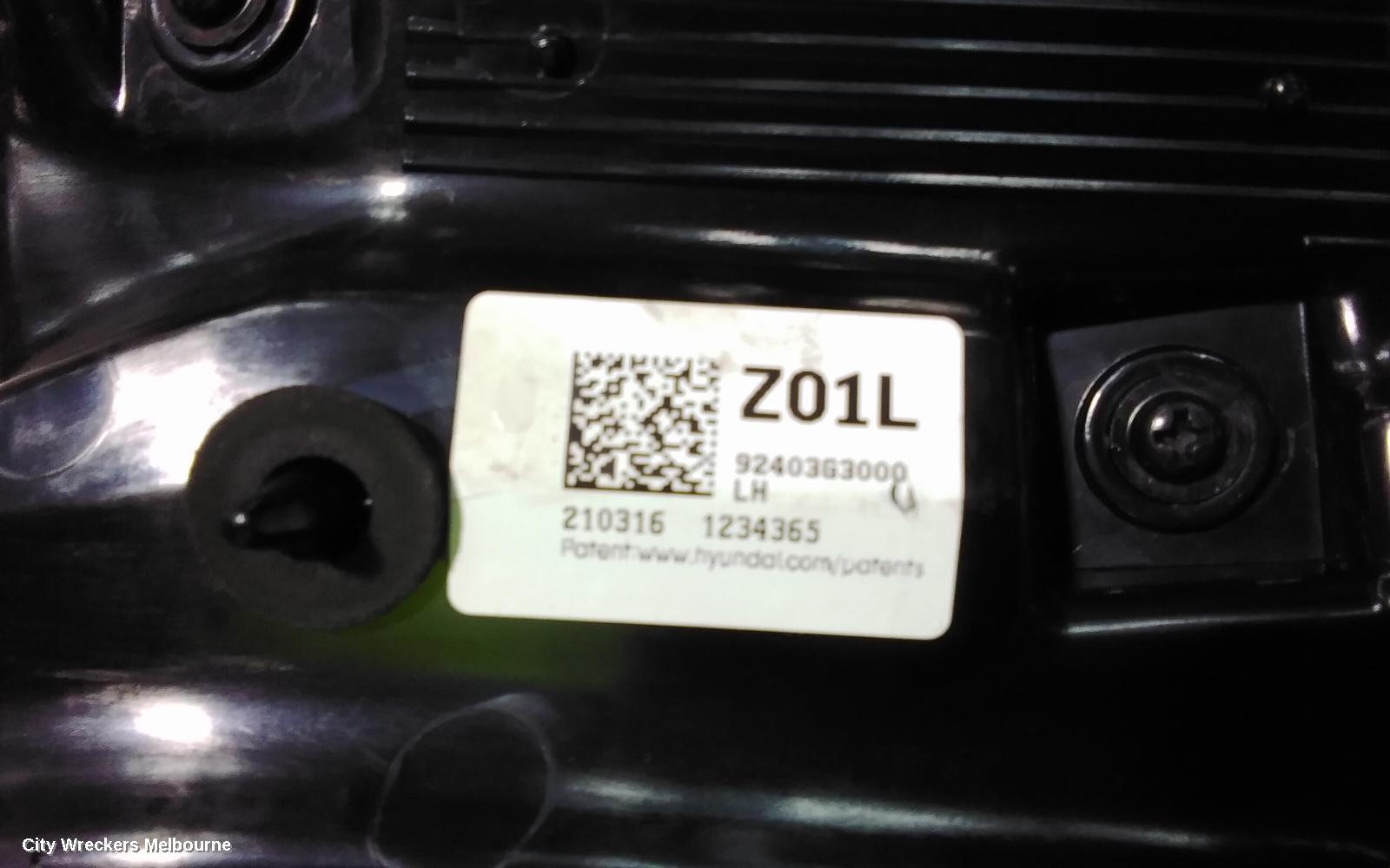 HYUNDAI I30 REAR GARNISH, TAILGATE LAMP (RH SIDE), STANDARD, NON LED TYPE, PD, 03/2017 ONWARDS