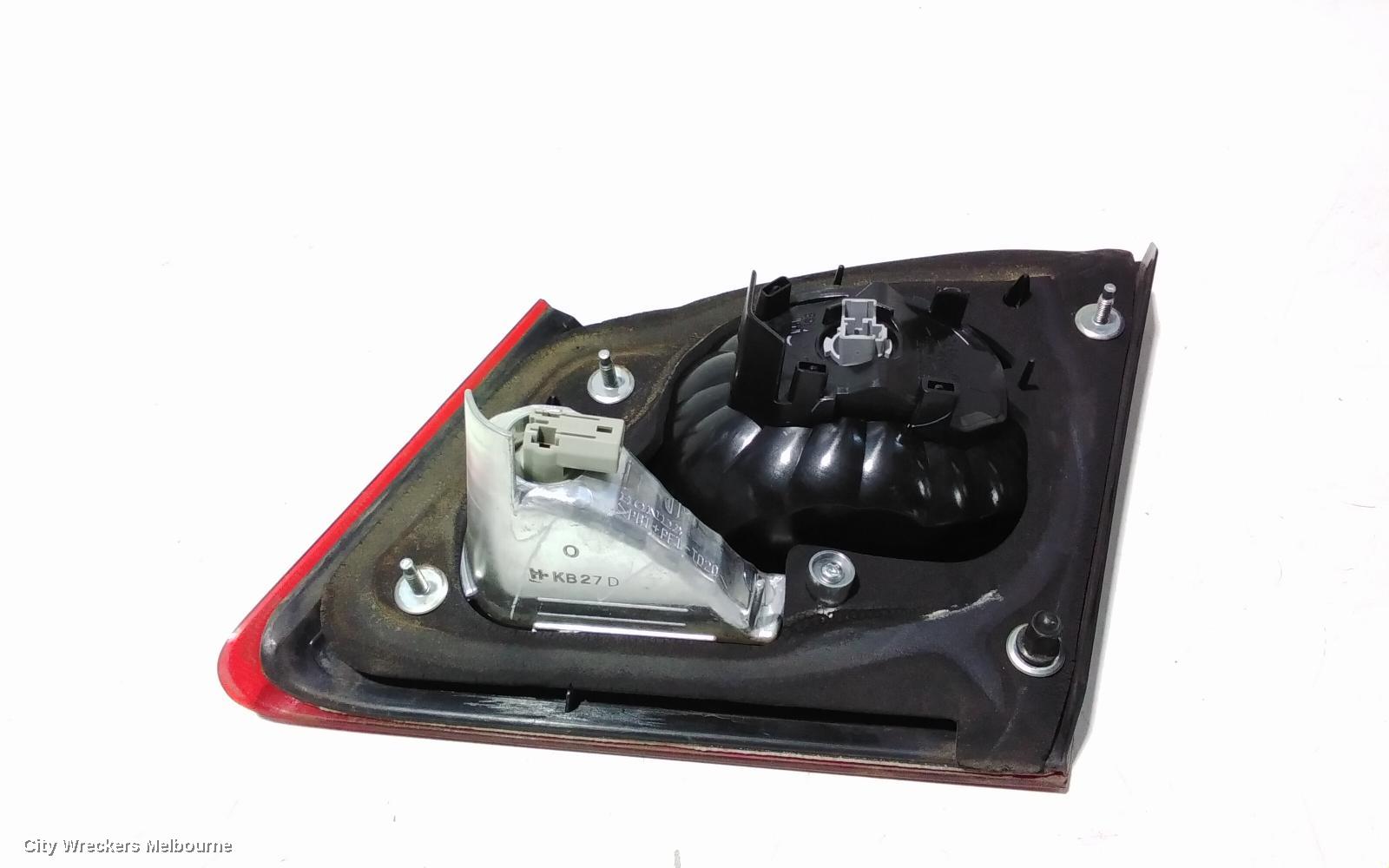 HONDA CIVIC REAR GARNISH, BOOTLID LAMP (LH SIDE), 8TH GEN, 01/2009 - 12/2011