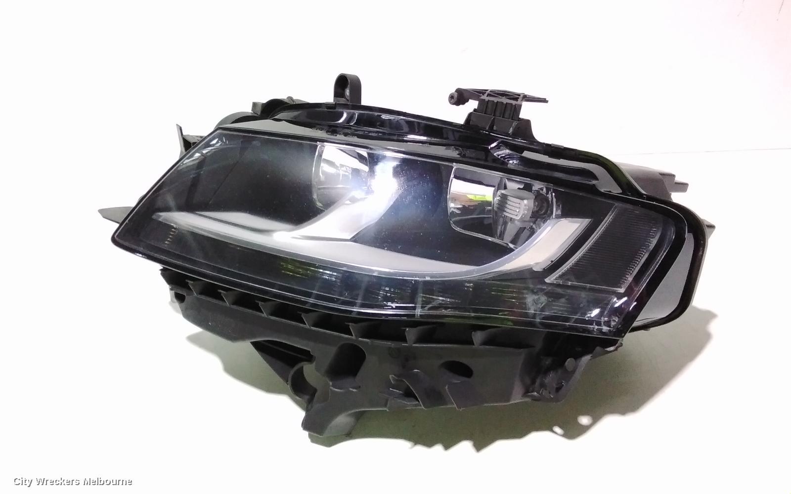 AUDI A4 LEFT HEADLAMP, B8 8K, HALOGEN TYPE, 02/2008 - 06/2012