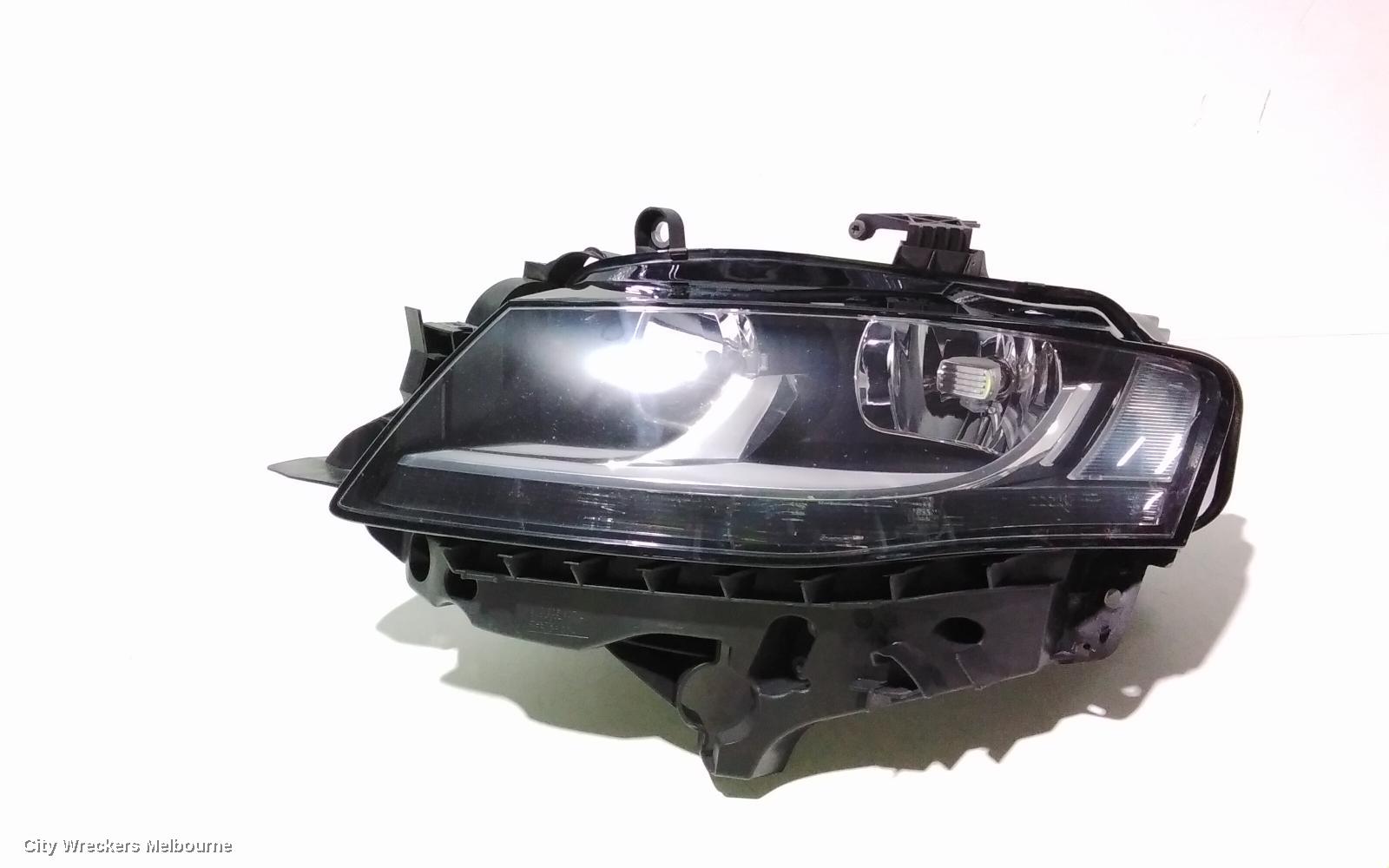 AUDI A4 LEFT HEADLAMP, B8 8K, HALOGEN TYPE, 02/2008 - 06/2012
