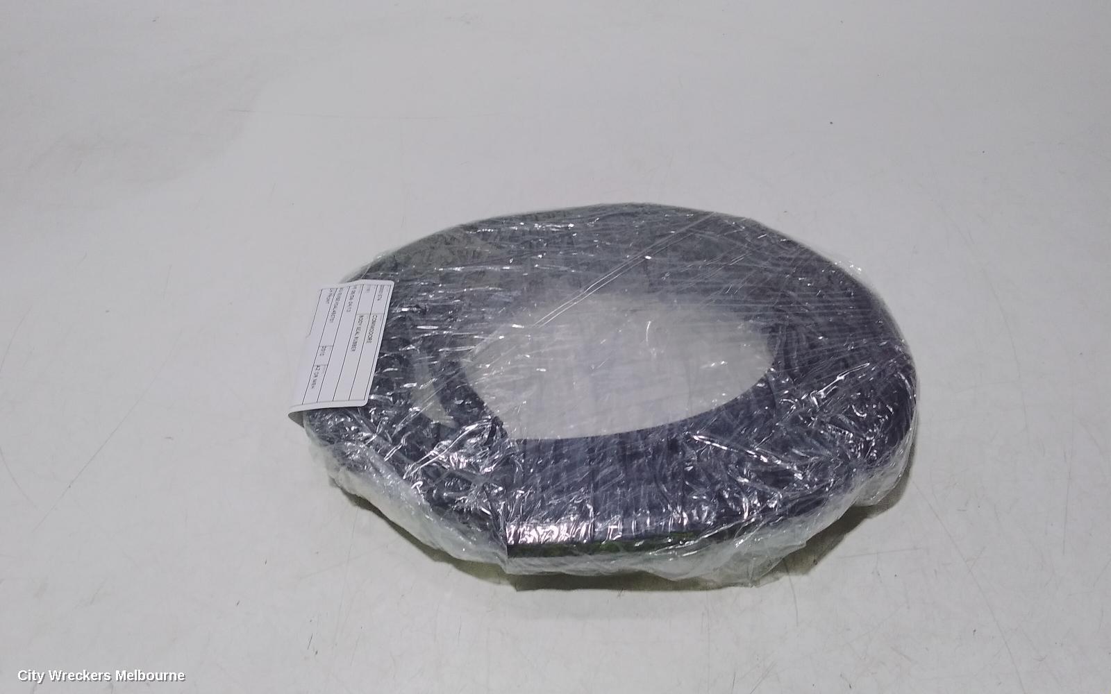 HOLDEN COMMODORE SEAL, LH FRONT: 96210, VE, 08/2006 - 05/2013