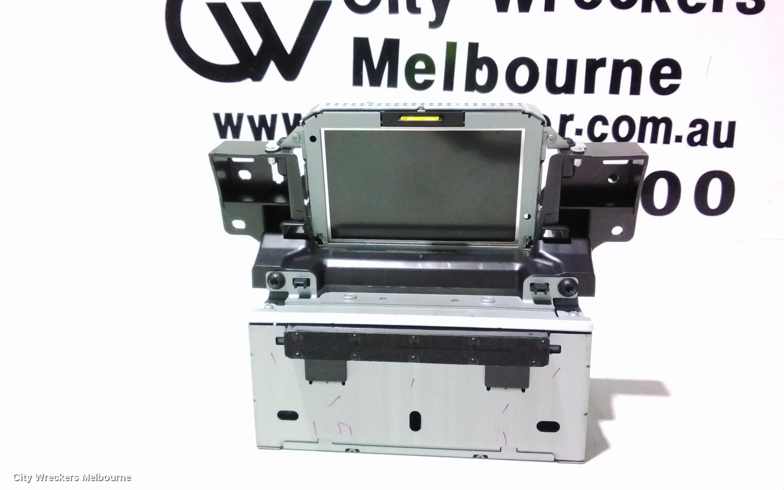 FORD FOCUS RADIO/CD/DVD/SAT/TV, DISPLAY UNIT, 5IN, W/ SAT NAV TYPE, LW, 10/2011 - 08/2015