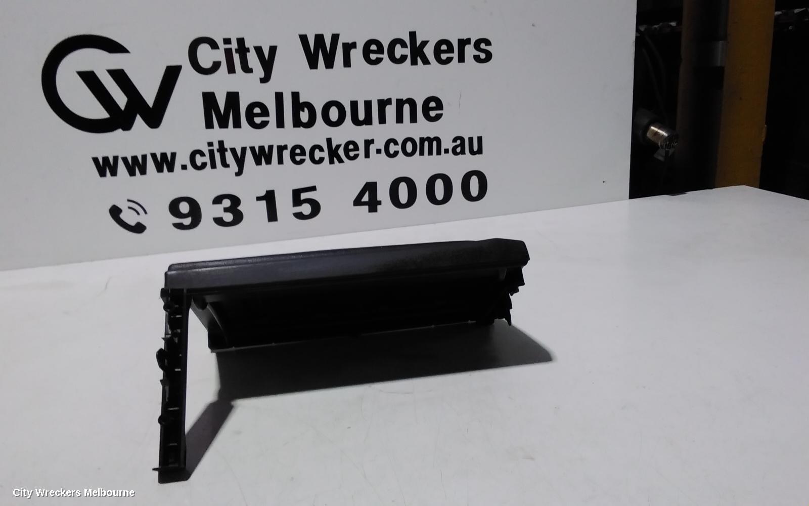 TOYOTA PRIUS CONSOLE, ZVW40R, PRIUS V, 05/2012 - 03/2021