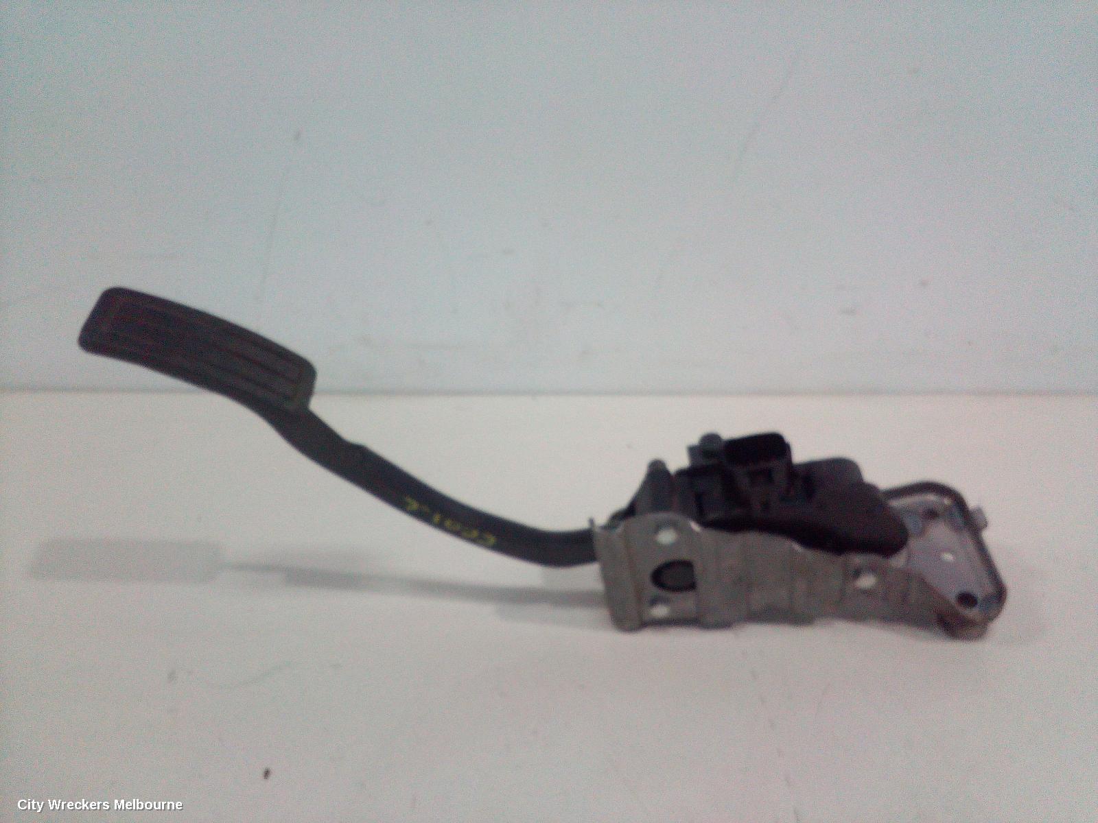 LAND ROVER RANGEROVER SPORT PEDAL ASSEMBLY, L320, 08/2005 - 12/2013