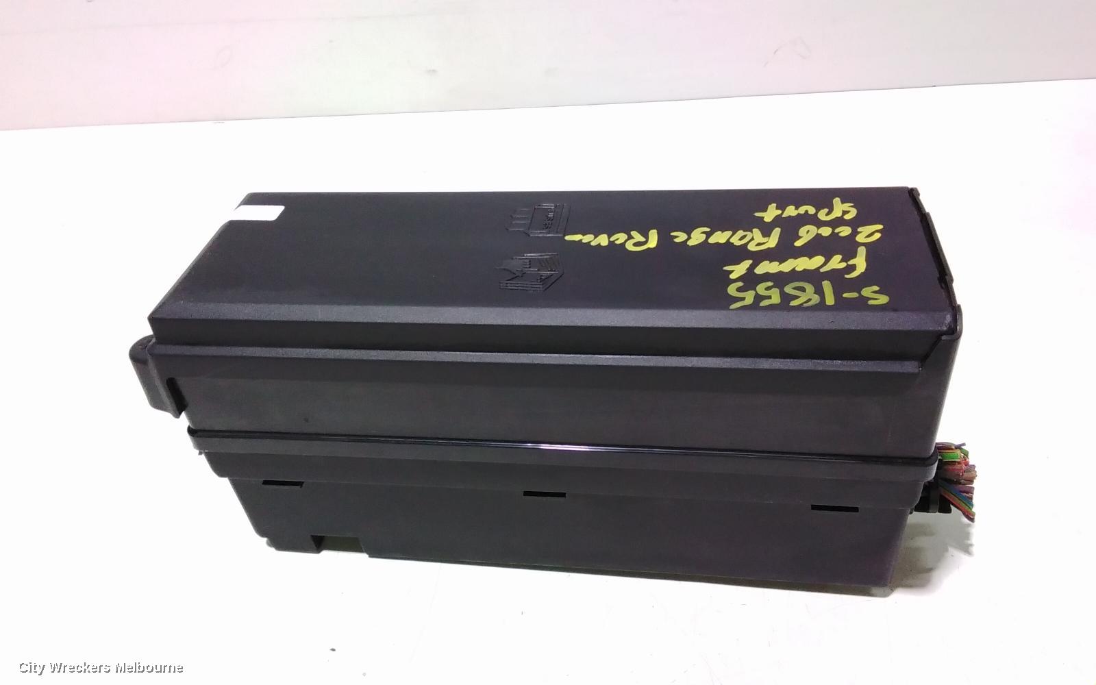 LAND ROVER RANGEROVER SPORT FUSE BOX, ENGINE BAY, L320, DIESEL, 08/2005 - 12/2013