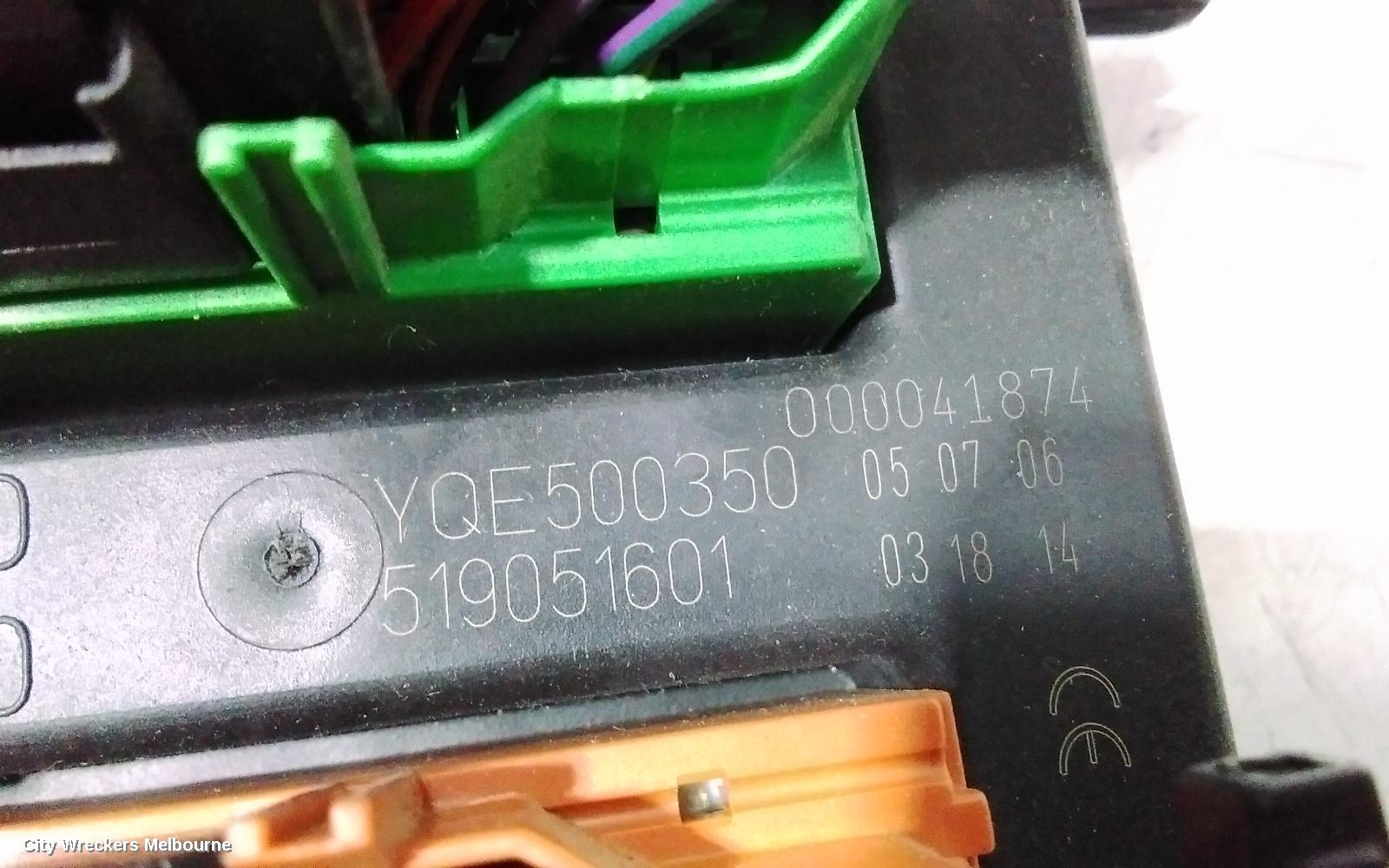 LAND ROVER RANGEROVER SPORT FUSE BOX, UNDER DASH, L320, 08/2005 - 12/2013