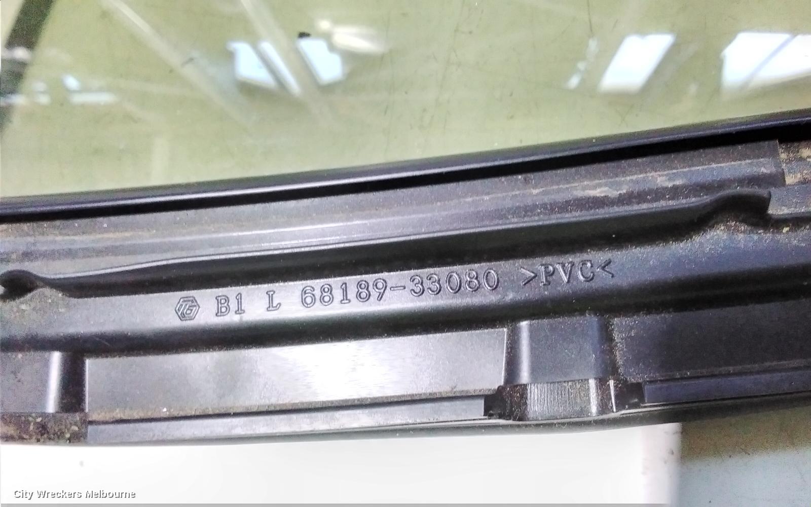 TOYOTA CAMRY LEFT REAR 1/4 DOOR GLASS, XV70, 09/2017 - 05/2024