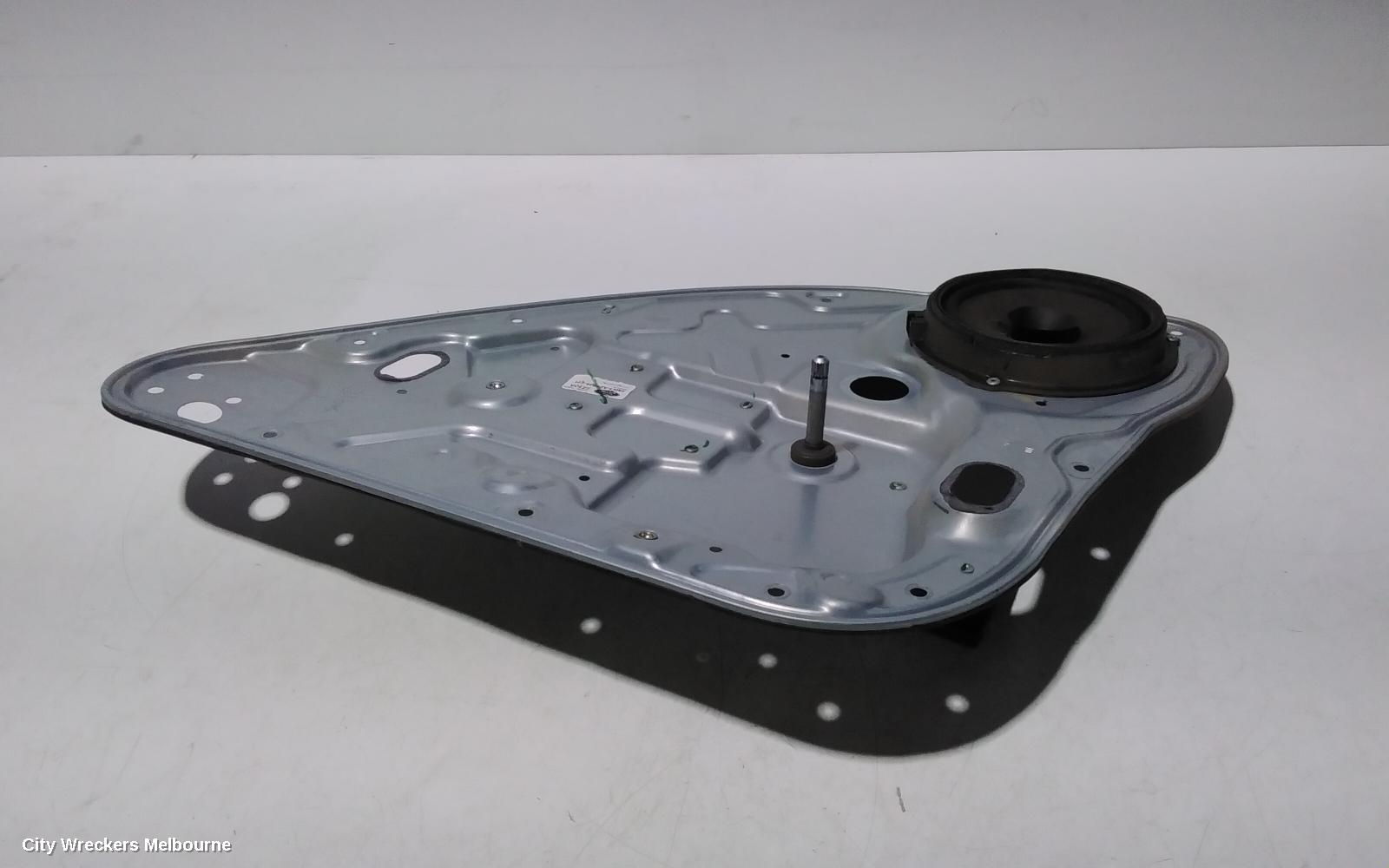 FORD FOCUS RIGHT REAR WND REG/MOTOR, LV, MANUAL REAR WINDOWS TYPE, 06/2008 - 10/2009