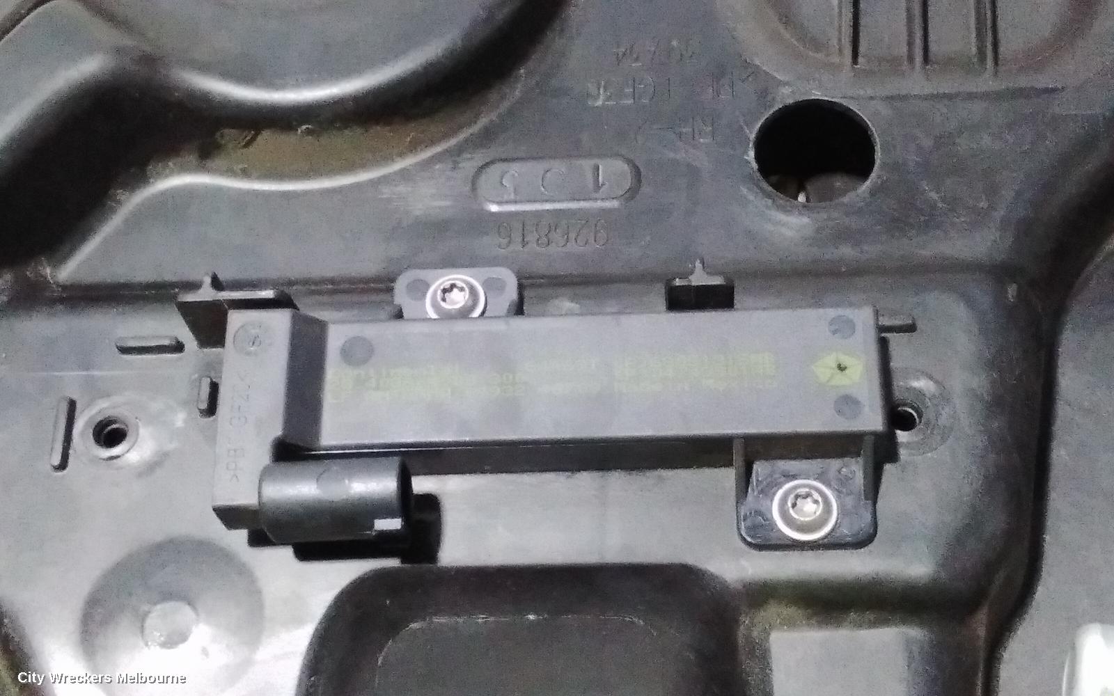 JEEP GRANDCHEROKEE RIGHT REAR WND REG/MOTOR, WK, 10/2010 - 02/2022