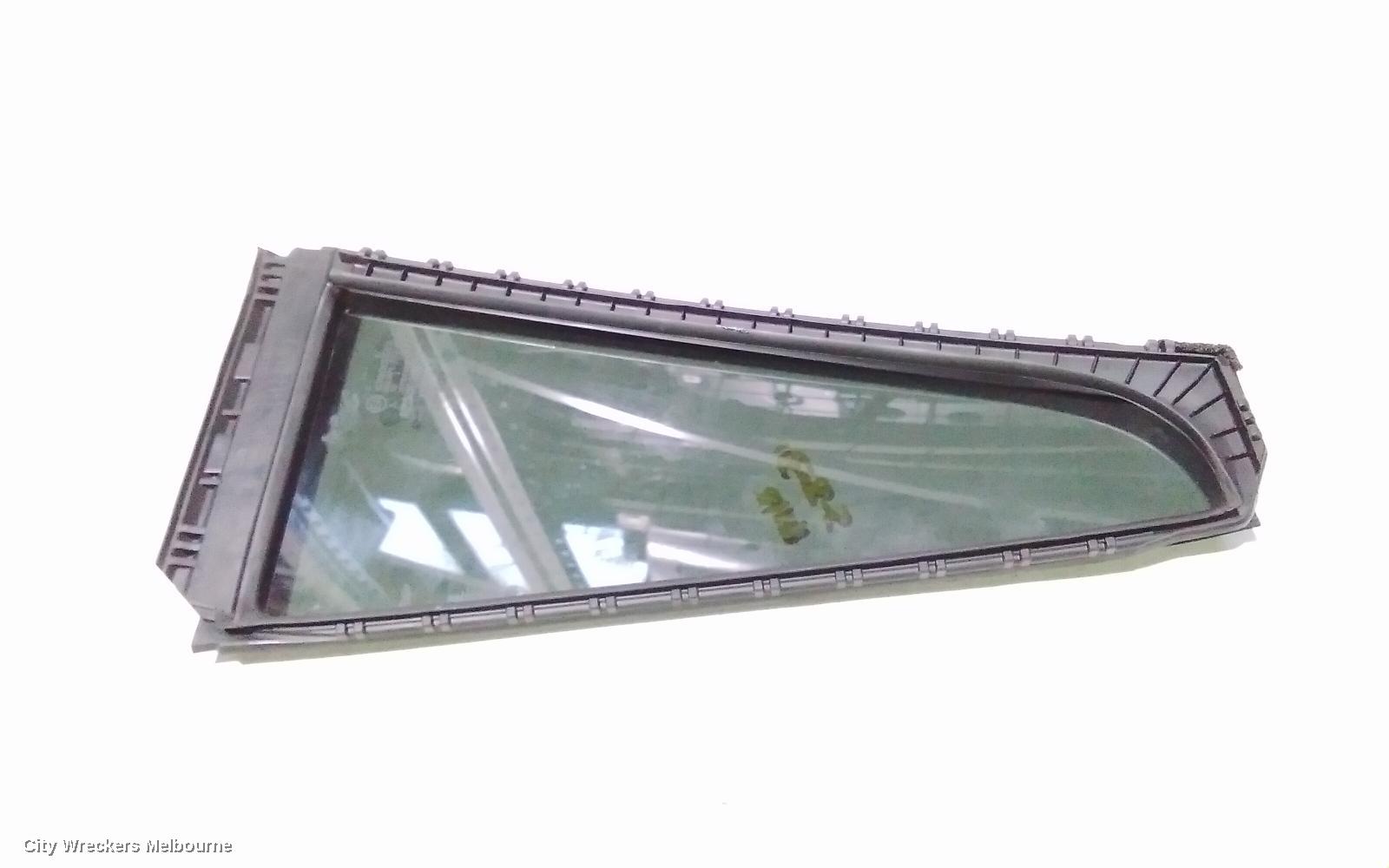 TOYOTA KLUGER LEFT REAR 1/4 DOOR GLASS, XU70 SERIES, 03/2021 ONWARDS