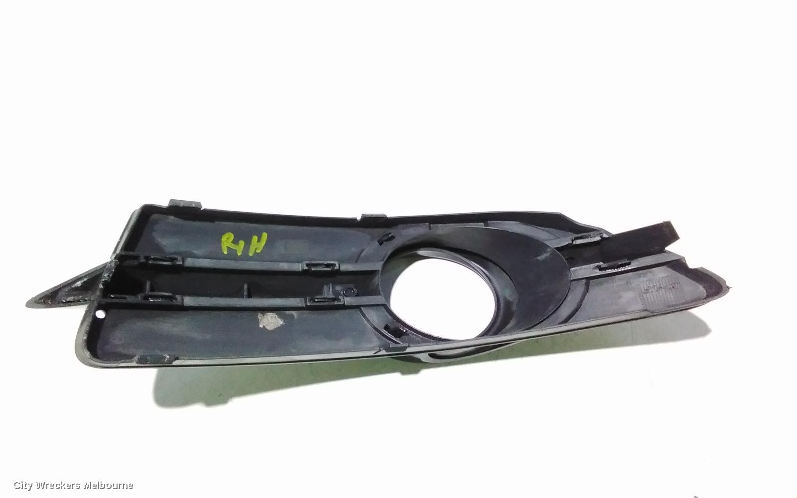 VOLKSWAGEN EOS RIGHT INDICATOR/FOG/SIDE, BUMPER FOGLAMP, 1F, 02/2007 - 04/2011
