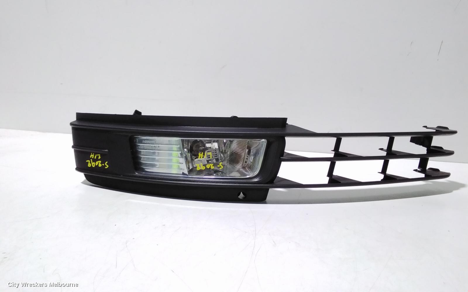 AUDI A6 LEFT INDICATOR/FOG/SIDE, BUMPER FOGLAMP, C6/4F, A6, 10/2008 - 06/2011