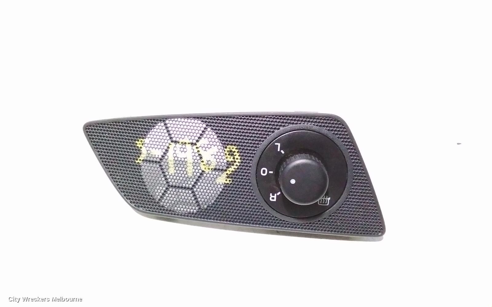 SKODA OCTAVIA, 1Z MY09 03/2009 - 10/2013, MIRROR SWITCH: 96436