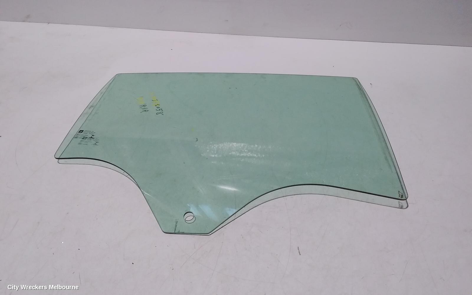HOLDEN COMMODORE RIGHT REAR DOOR WINDOW, ZB, 10/2017 - 12/2020