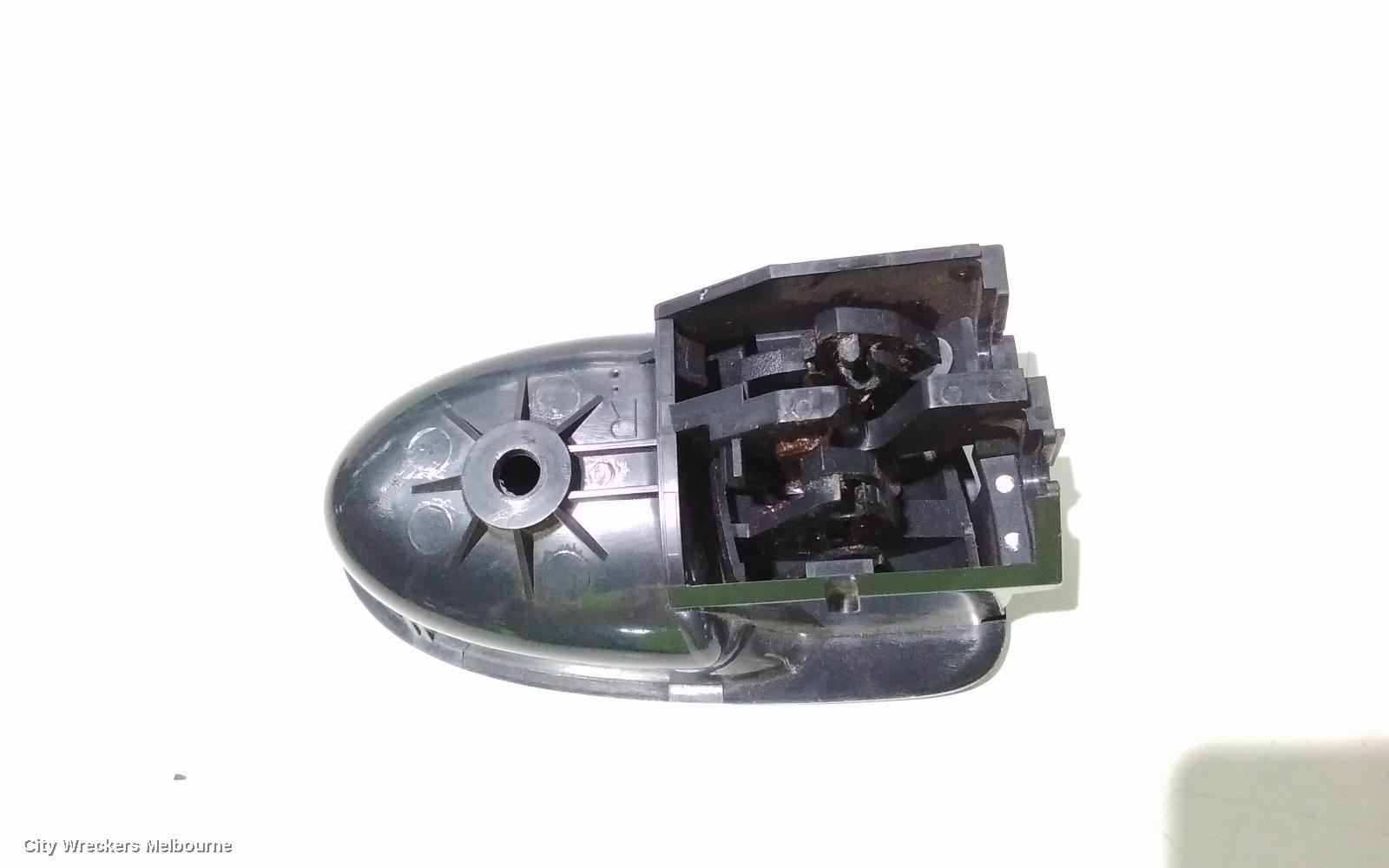 TOYOTA YARIS DOOR HANDLE, INNER, RH FRONT, NCP9#, 08/2008 - 06/2016