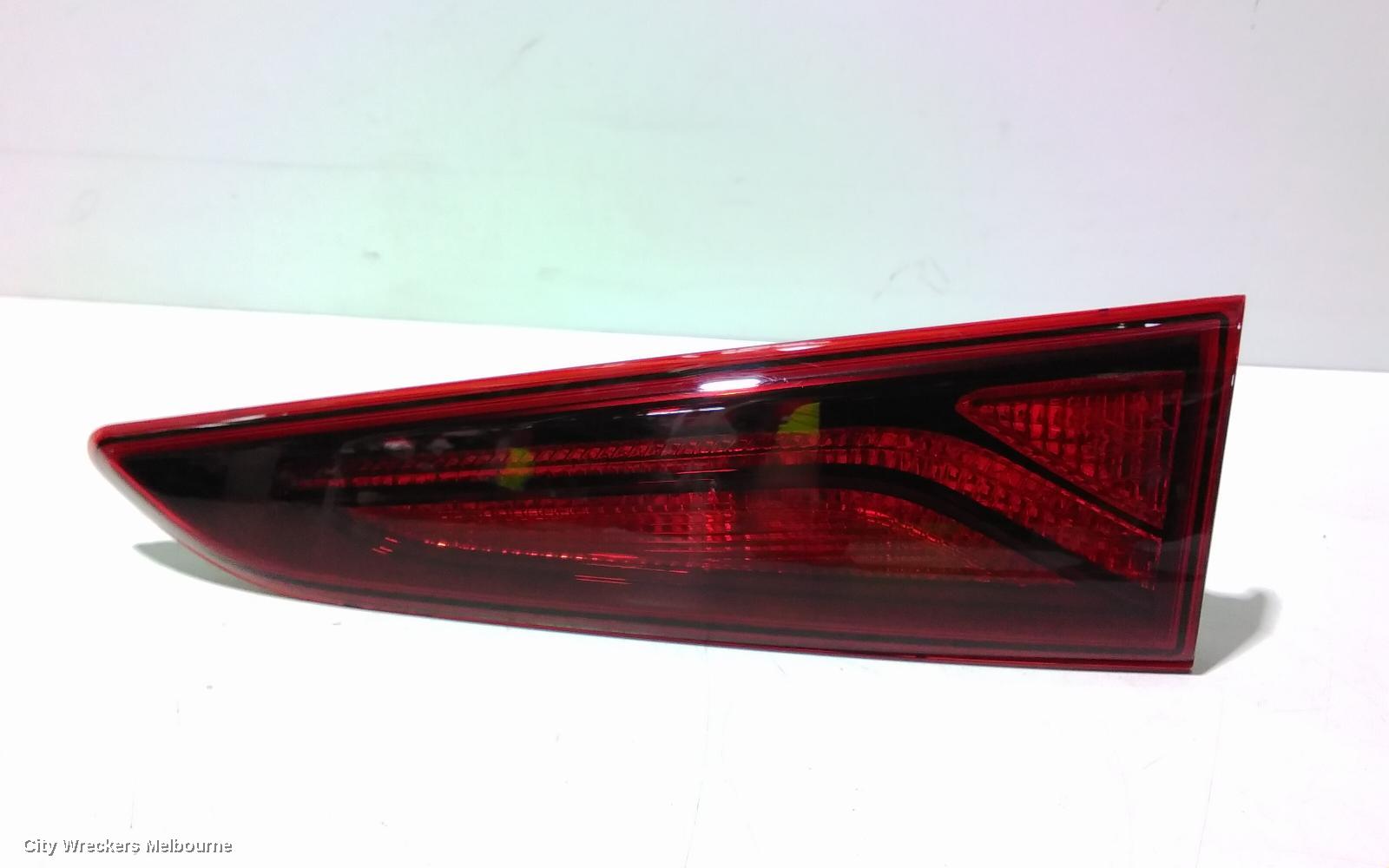 HYUNDAI KONA REAR GARNISH, TAILGATE LAMP (RH SIDE), LED TYPE, OS, 09/2017 - 10/2020