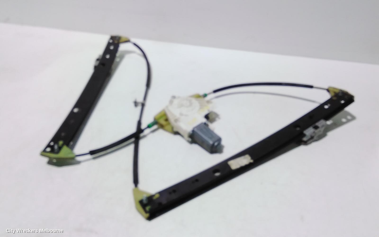 AUDI Q7 LEFT FRONT WINDOW REG/MOTOR, 4L, 09/2006 - 08/2015