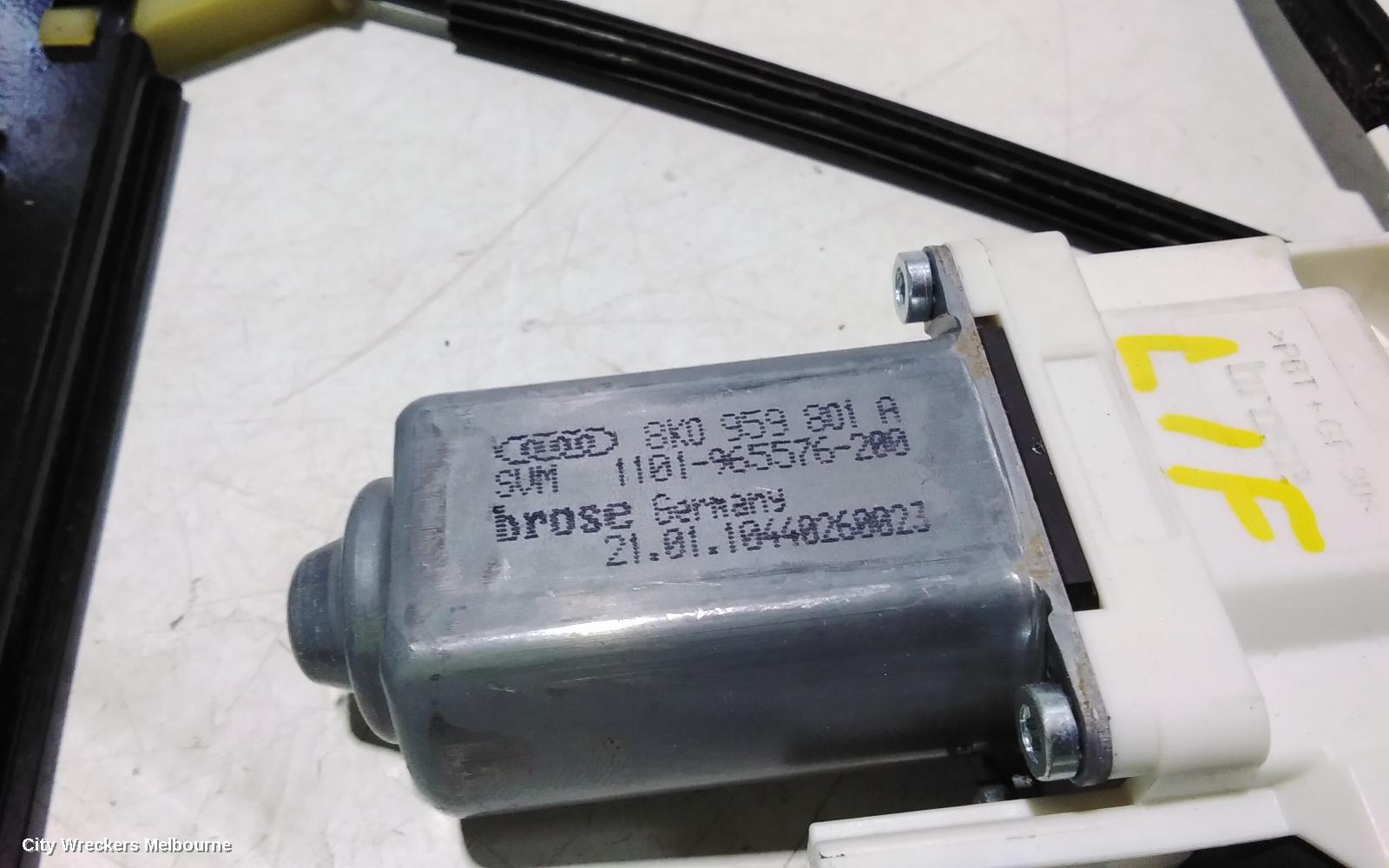 AUDI Q7 LEFT FRONT WINDOW REG/MOTOR, 4L, 09/2006 - 08/2015