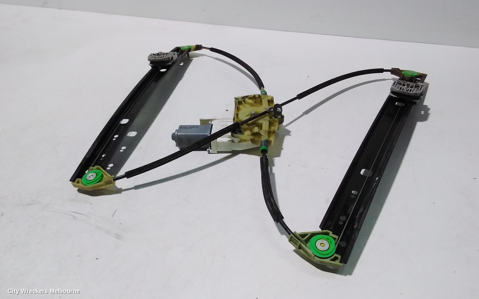 AUDI Q7 LEFT FRONT WINDOW REG/MOTOR, 4L, 09/2006 - 08/2015