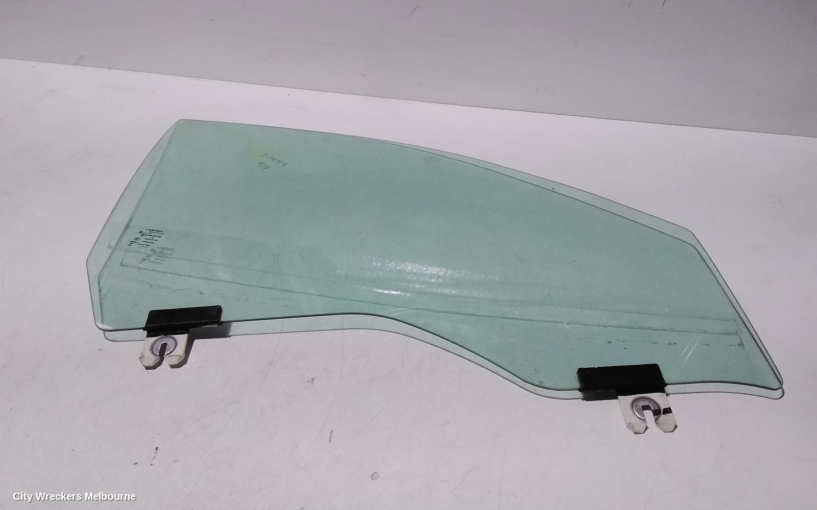 JEEP CHEROKEE RIGHT FRONT DOOR WINDOW, KL, CLEAR, SINGLE GLAZE TYPE, 02/2014 ONWARDS