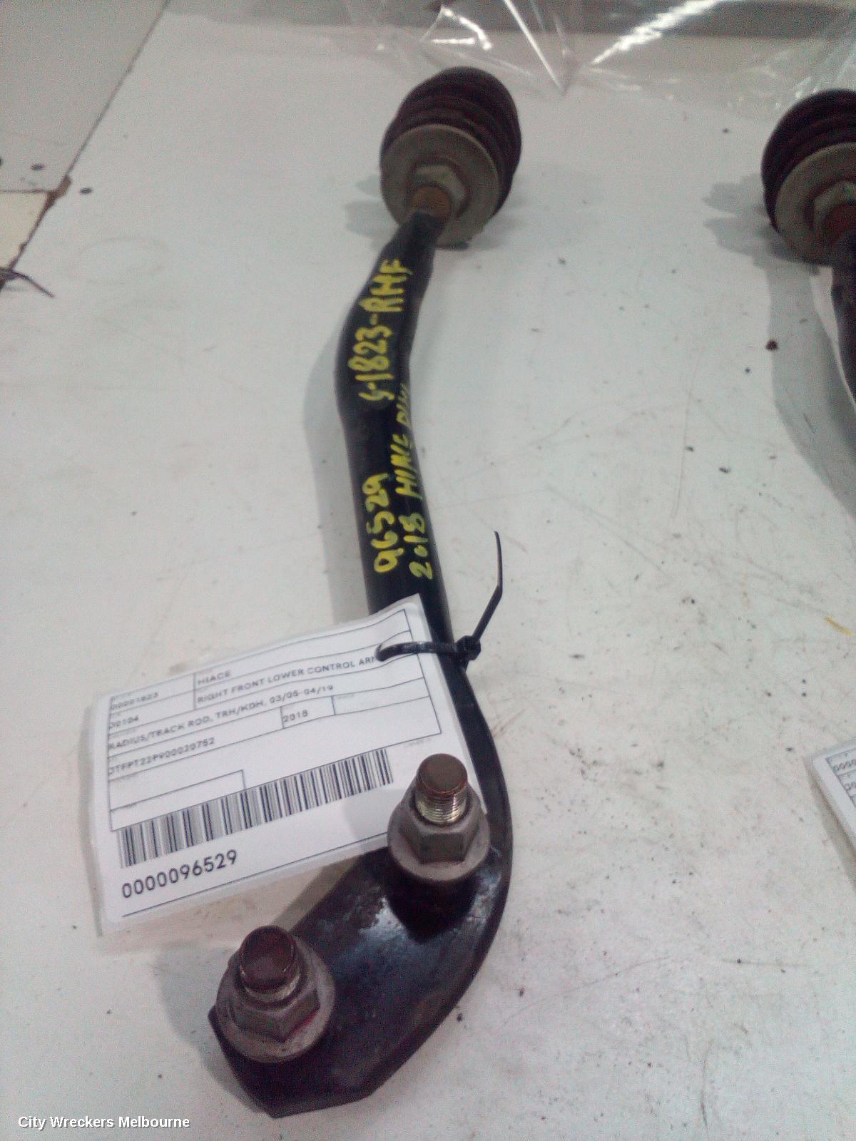 TOYOTA HIACE RIGHT FRONT LOWER CONTROL ARM, RADIUS/TRACK ROD, TRH/KDH, 03/2005 - 04/2019