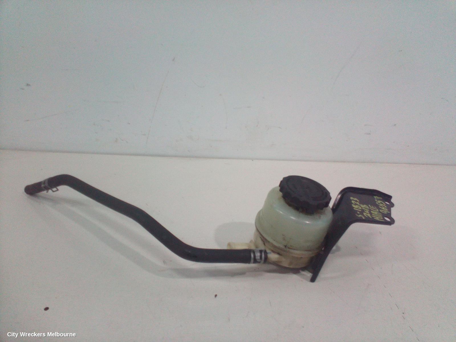 TOYOTA HIACE, TRH/KDH 03/2005 - 04/2019, POWER STEERING BOTTLE: 96557
