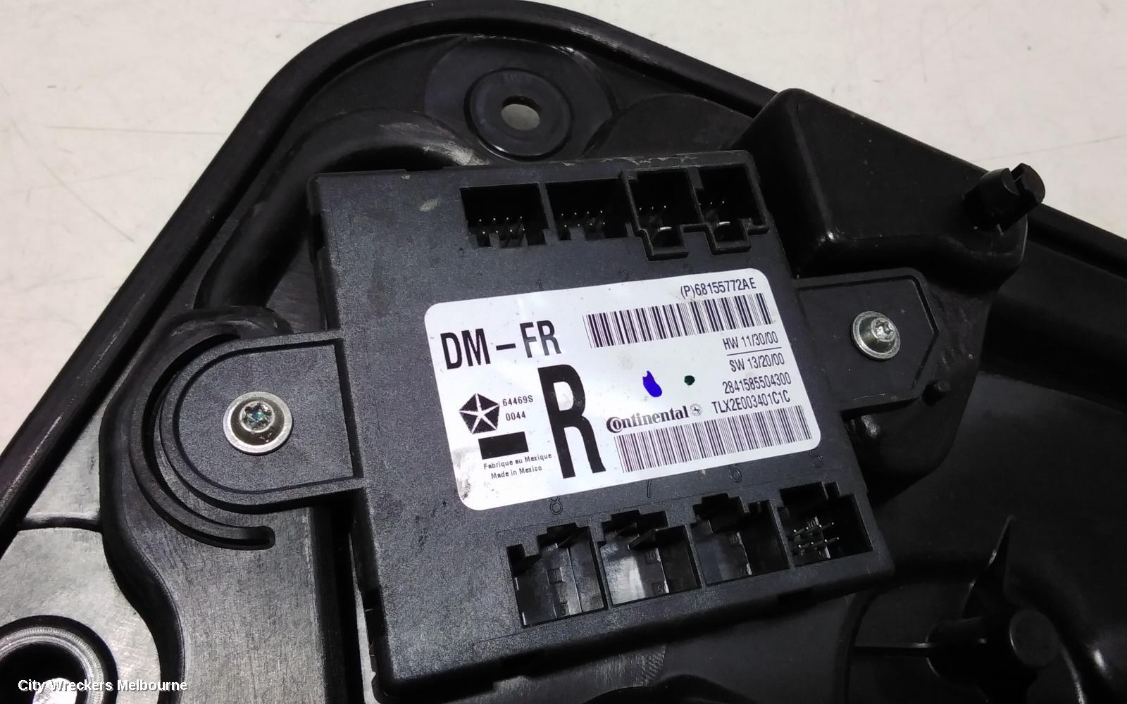 JEEP GRANDCHEROKEE RIGHT FRONT WINDOW REG/MOTOR, WK, 10/2010 - 02/2022