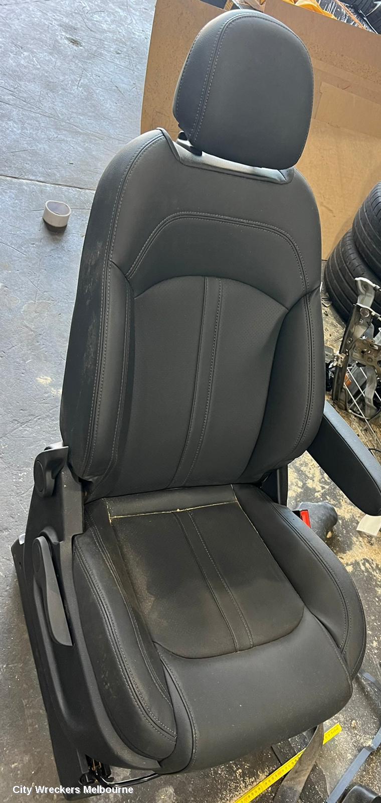 LDV G10 FRONT SEAT, LH FRONT, SV7C, VAN, LEATHER, 04/2015 ONWARDS