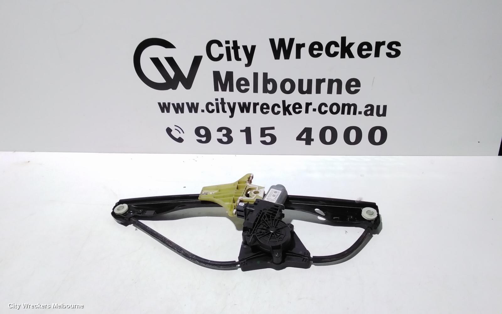 VOLKSWAGEN AMAROK RIGHT FRONT WINDOW REG/MOTOR, 2H, 12/2010 ONWARDS
