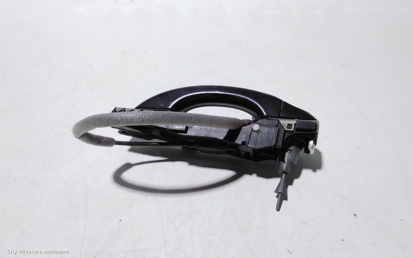 VOLKSWAGEN AMAROK DOOR HANDLE, OUTER, RH FRONT, BLACK, 2H, 12/2010 ONWARDS