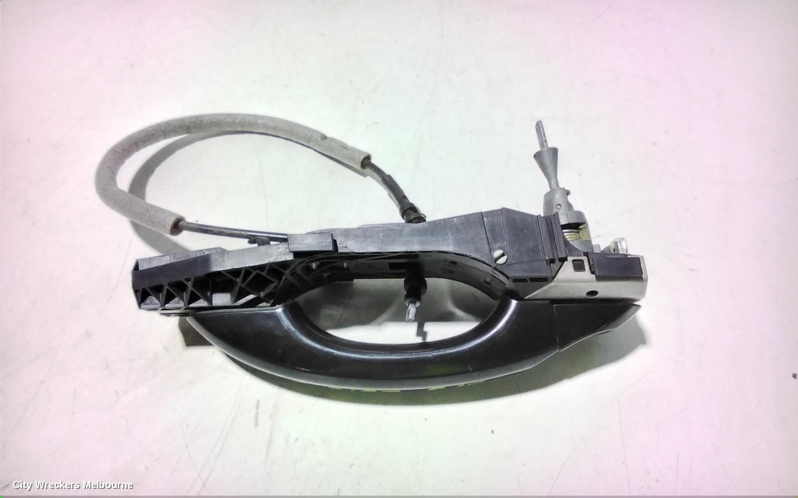 VOLKSWAGEN AMAROK DOOR HANDLE, OUTER, RH FRONT, BLACK, 2H, 12/2010 ONWARDS