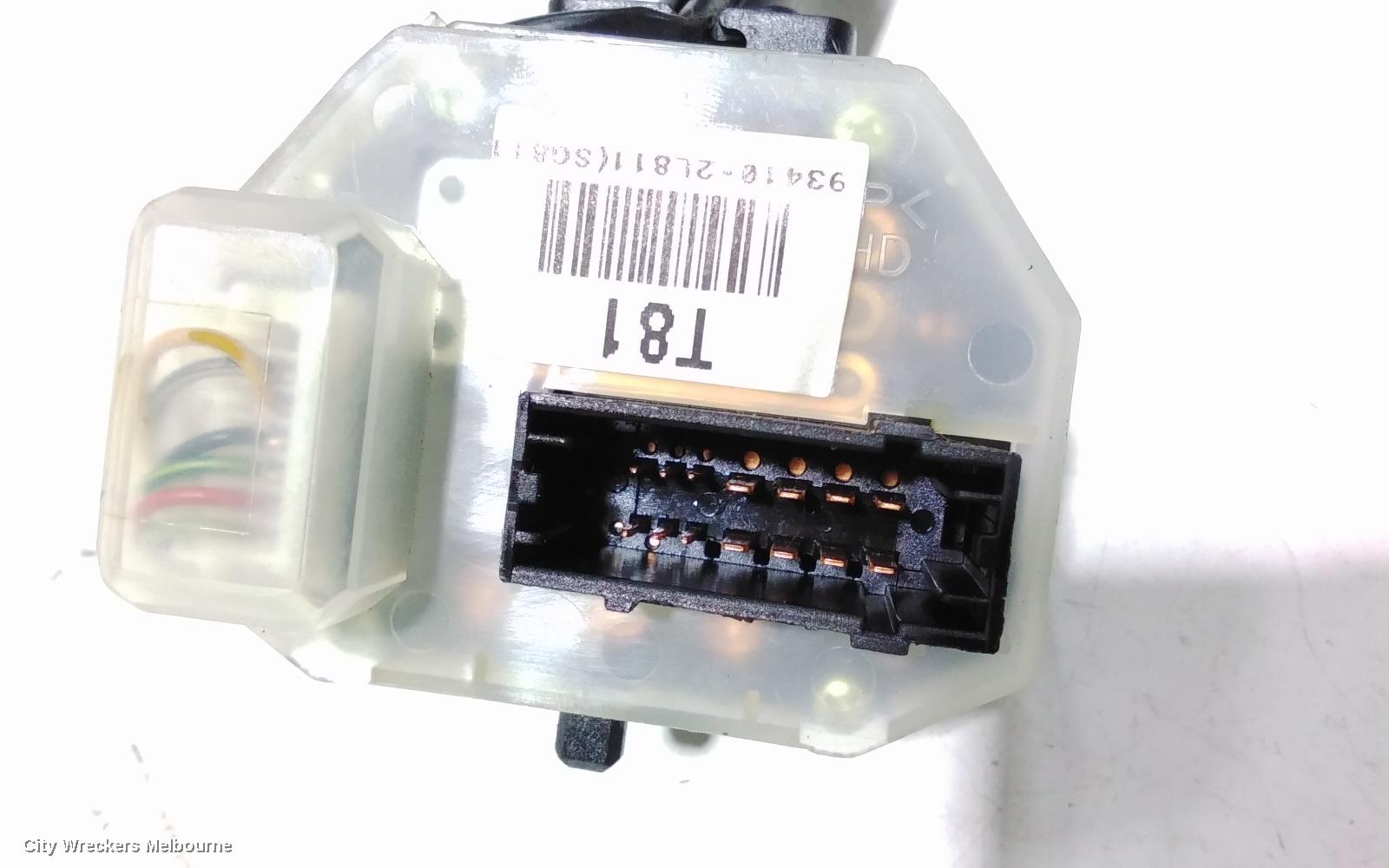 HYUNDAI I30 COMBINATION SWITCH, FLASHER SWITCH, W/ FOGLAMPS, AUTO TYPE, SR, FD, 09/2007 - 04/2012