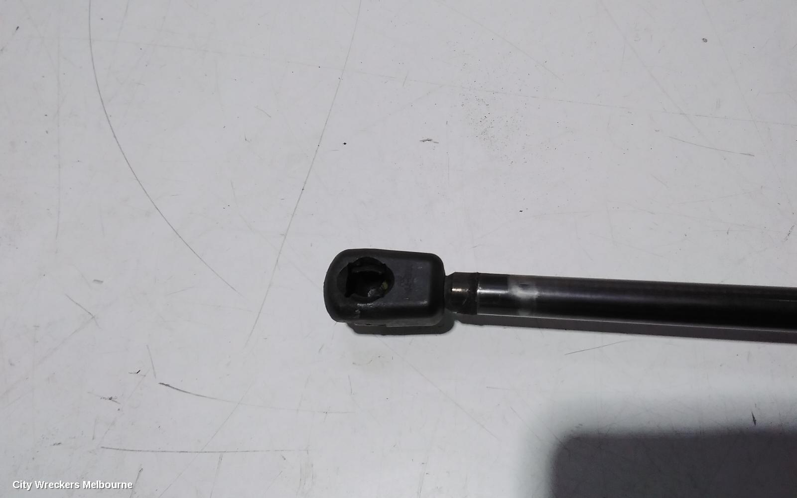 VOLKSWAGEN TRANSPORTER HATCH STRUT, T5 MY10 03/2010 - 06/2015