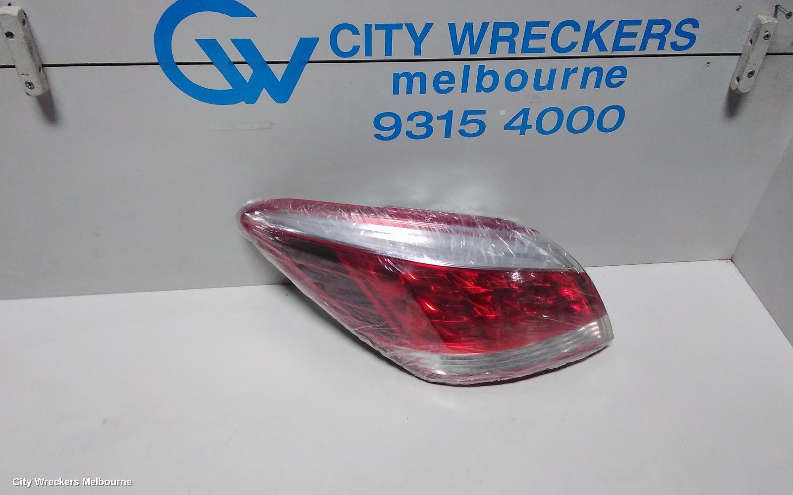 NISSAN MURANO LEFT TAILLIGHT, Z51, 09/2011 - 12/2014