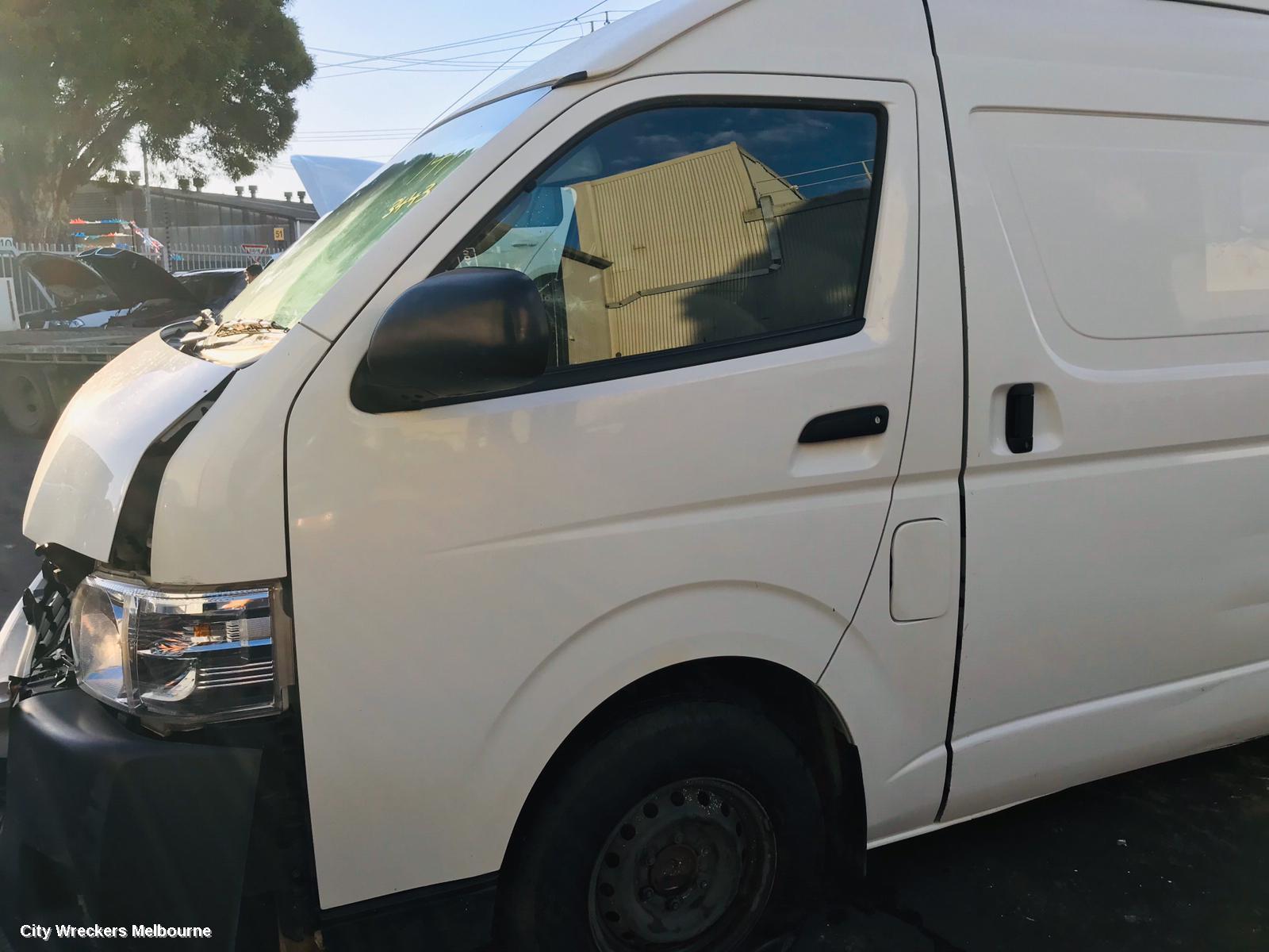 TOYOTA HIACE LEFT GUARD, TRH/KDH, CORNER PANEL, 03/2005 - 04/2019