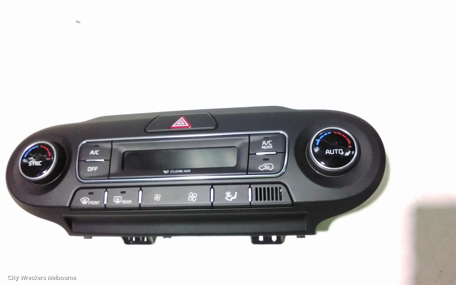 KIA SORENTO HEATER/AC CONTROLS, FRONT, CLIMATE CONTROL TYPE, UM, 10/2017 - 01/2020