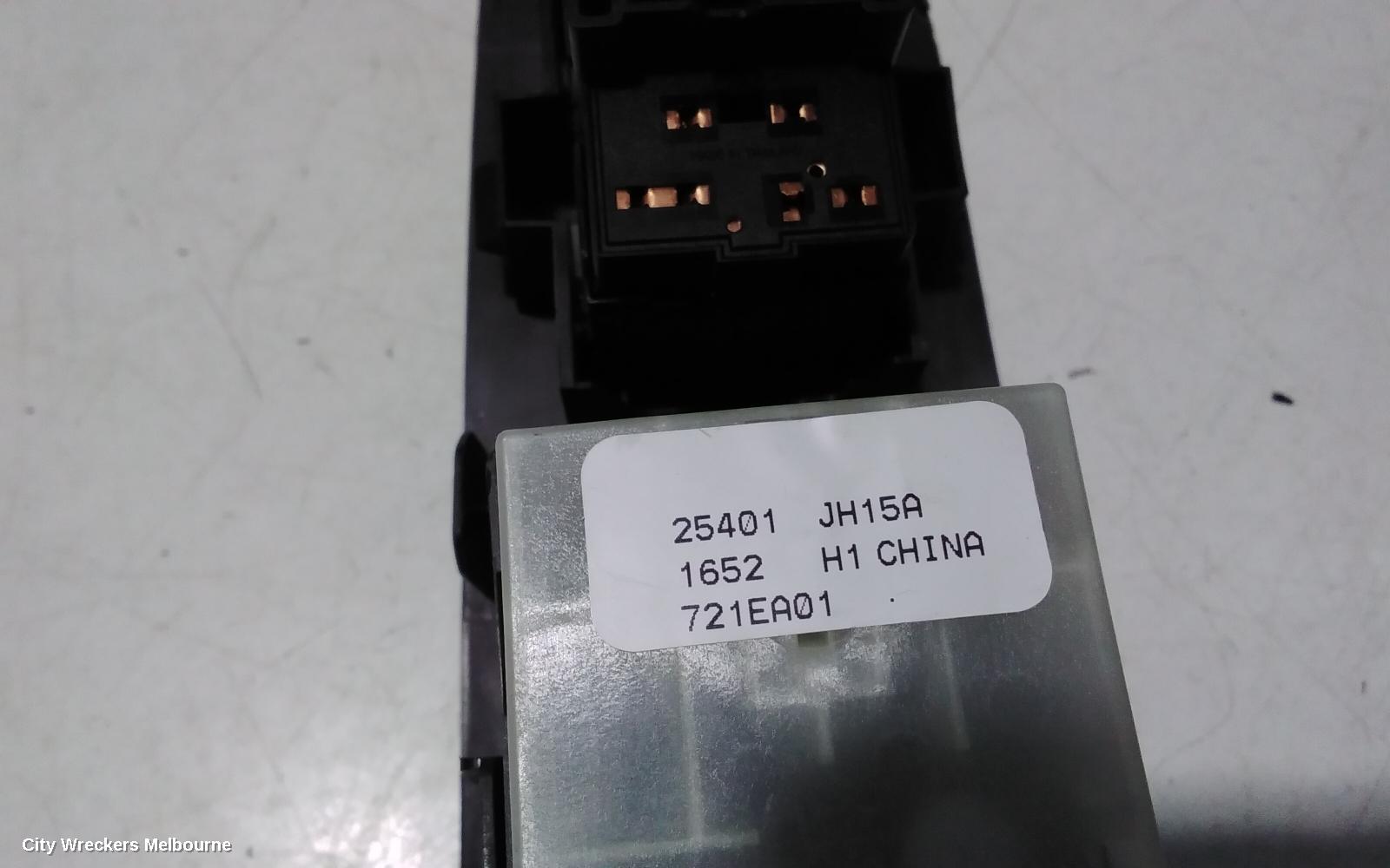 NISSAN XTRAIL PWR DR WIND SWITCH, RH FRONT (MASTER SWITCH), T31, 09/2007 - 12/2013